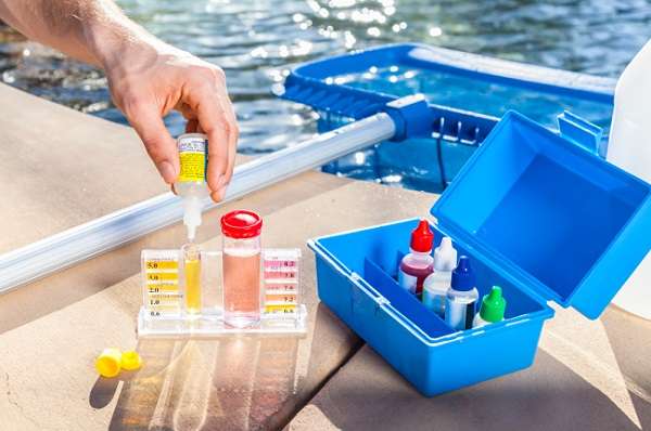 How to keep a small pool clean without a filter